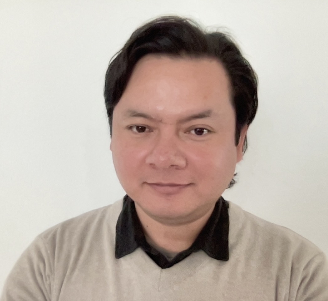 Dr. Ismael Ariel Robles Martínez